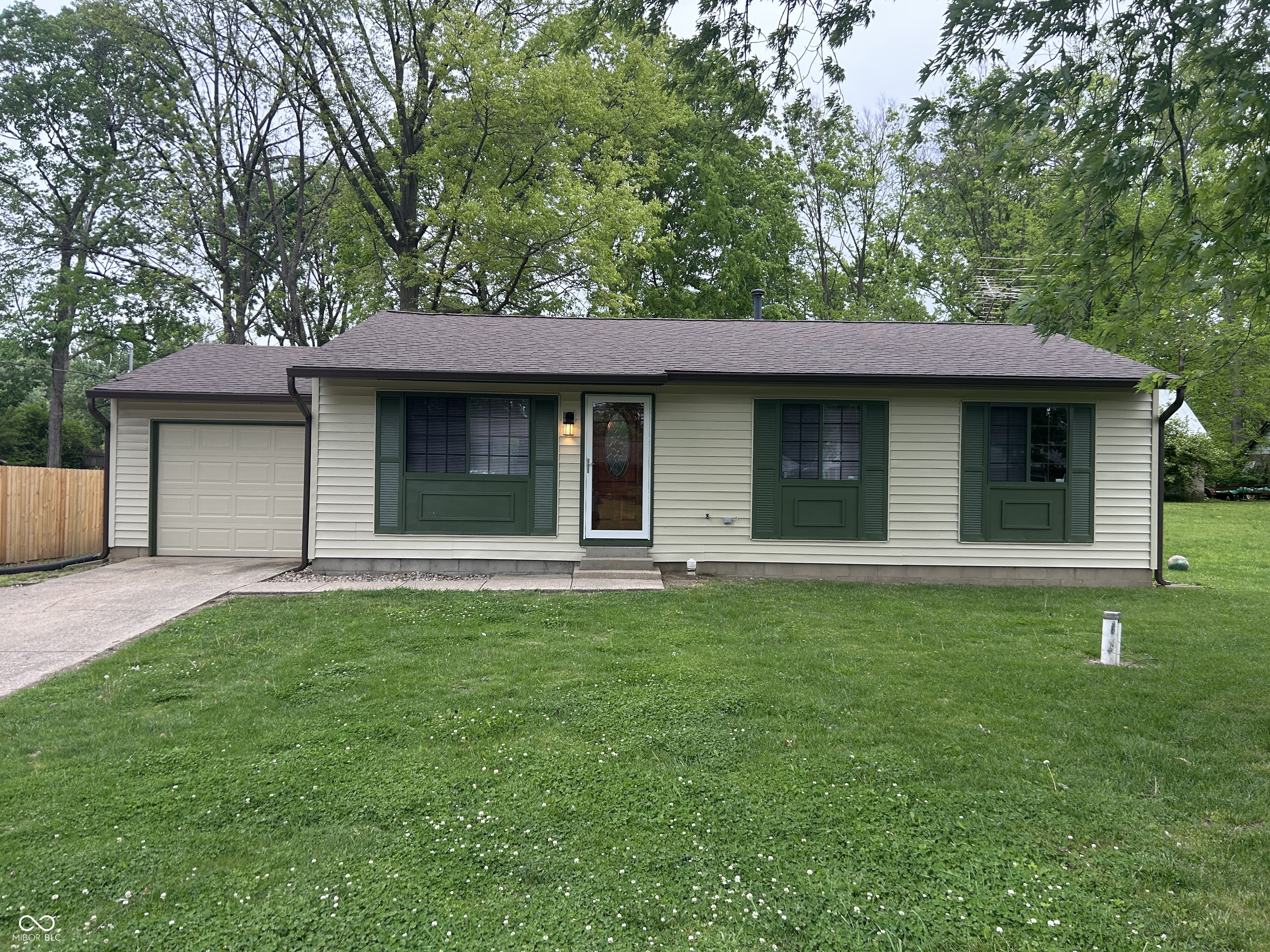 902 E Elbert Street Indianapolis IN 46227