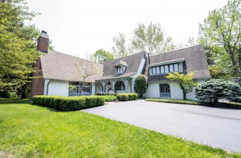 543 Oakwood Court Indianapolis IN 46260