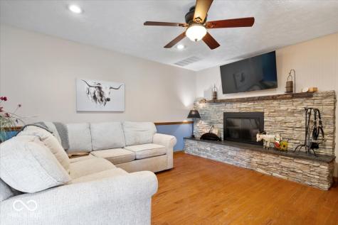 8315 N County Road 150 E Pittsboro IN 46167