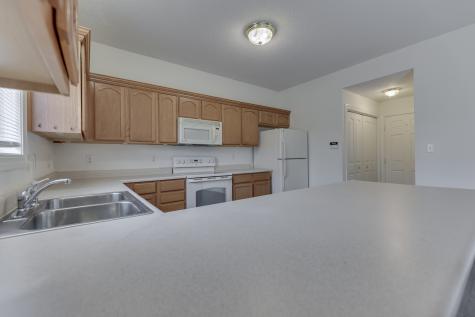 9425 Treyburn Lakes Drive Indianapolis IN 46239