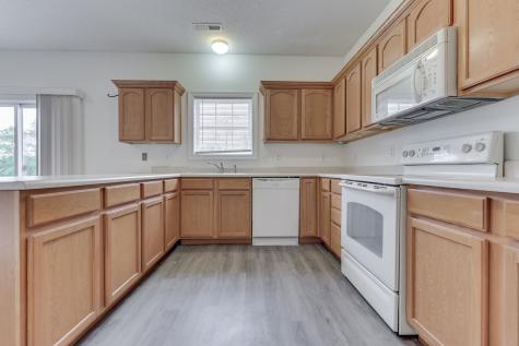9425 Treyburn Lakes Drive Indianapolis IN 46239