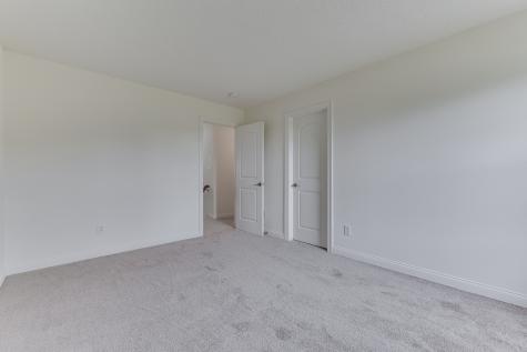 9425 Treyburn Lakes Drive Indianapolis IN 46239