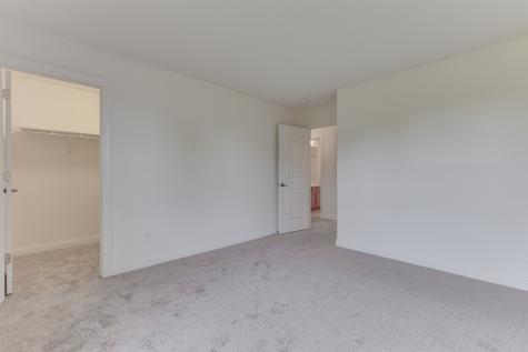 9425 Treyburn Lakes Drive Indianapolis IN 46239