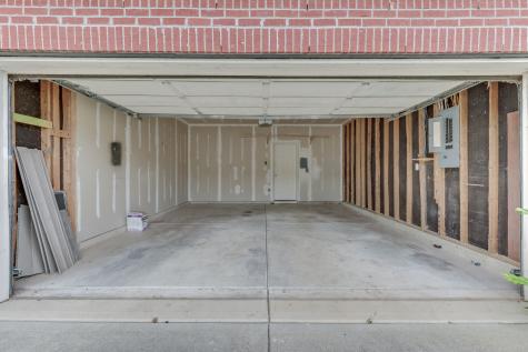 9425 Treyburn Lakes Drive Indianapolis IN 46239