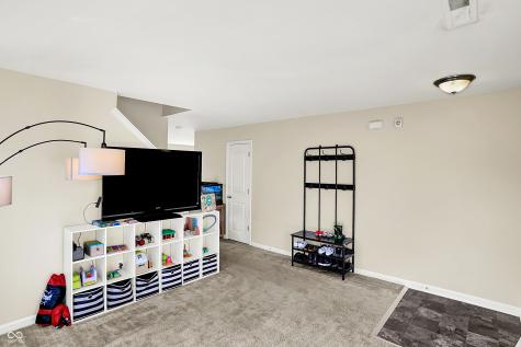 6527 Mccreery Court Indianapolis IN 46221