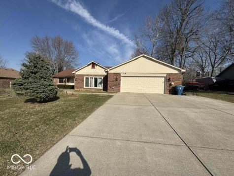 8023 Dark Star Drive Indianapolis IN 46217