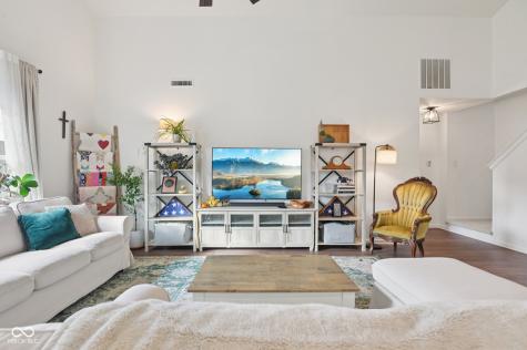 1343 Crabapple Road Franklin IN 46131