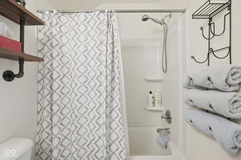 1343 Crabapple Road Franklin IN 46131