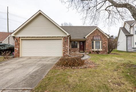 7818 Hollow Ridge Circle Indianapolis IN 46256
