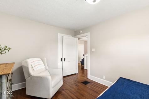 5406 Broadway Street Indianapolis IN 46220