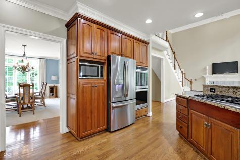 9690 Irishmans Run Lane Zionsville IN 46077