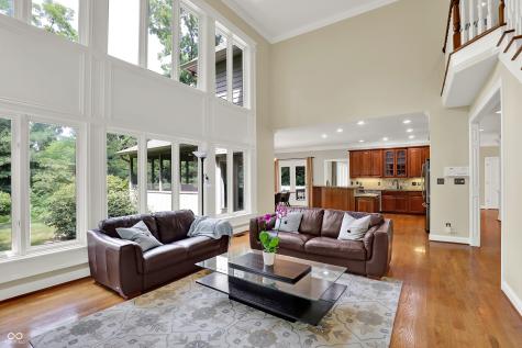 9690 Irishmans Run Lane Zionsville IN 46077