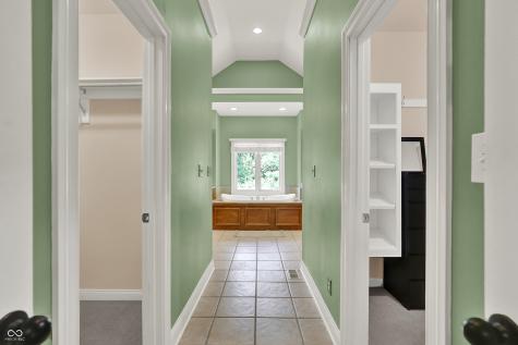 9690 Irishmans Run Lane Zionsville IN 46077