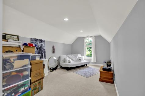 9690 Irishmans Run Lane Zionsville IN 46077