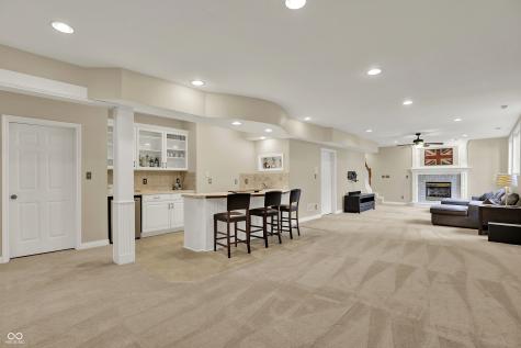 9690 Irishmans Run Lane Zionsville IN 46077