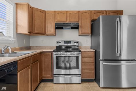 11611 Tucker Court Indianapolis IN 46229
