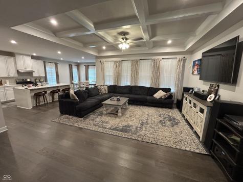 298 Larimar Drive Whiteland IN 46184