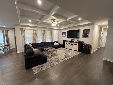 298 Larimar Drive Whiteland IN 46184