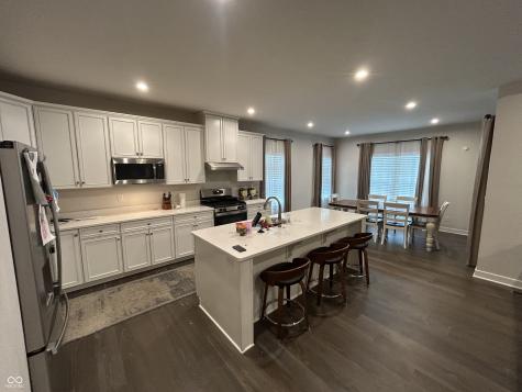 298 Larimar Drive Whiteland IN 46184