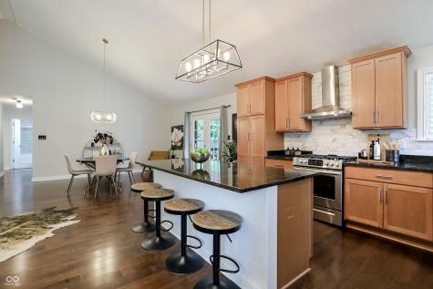 1120 Fox Hill Drive Indianapolis IN 46228