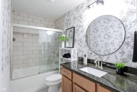 1120 Fox Hill Drive Indianapolis IN 46228