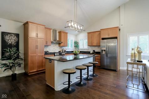1120 Fox Hill Drive Indianapolis IN 46228