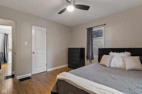 2113 E 65th Street Indianapolis IN 46220