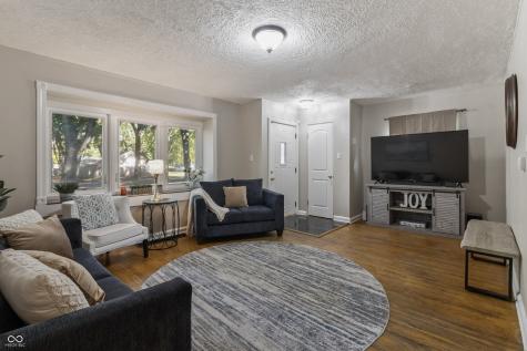 2113 E 65th Street Indianapolis IN 46220