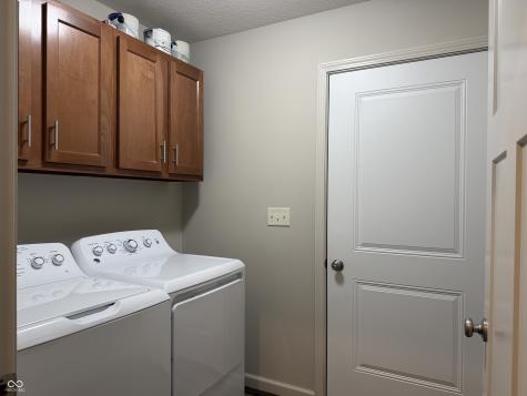 1904 N Oakmont Avenue Greensburg IN 47240