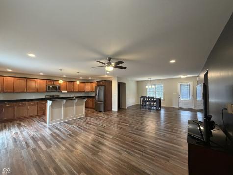 1904 N Oakmont Avenue Greensburg IN 47240