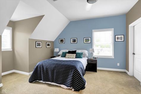 565 Isenhour Hills Drive Zionsville IN 46077