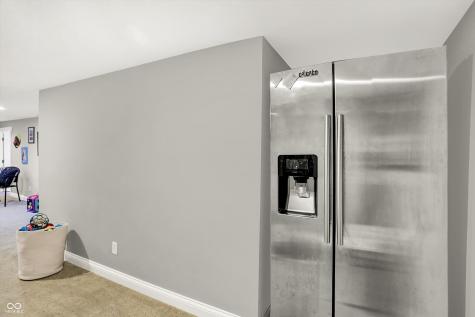 565 Isenhour Hills Drive Zionsville IN 46077
