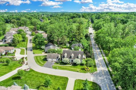565 Isenhour Hills Drive Zionsville IN 46077