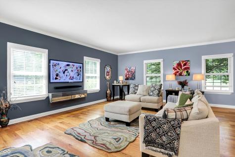 565 Isenhour Hills Drive Zionsville IN 46077