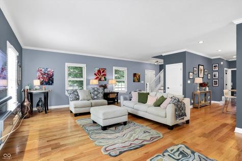 565 Isenhour Hills Drive Zionsville IN 46077