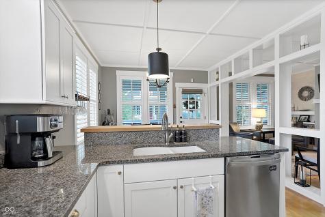 2252 Irish Rose Lane Carmel IN 46280