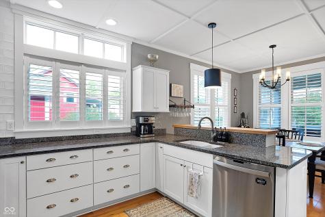 2252 Irish Rose Lane Carmel IN 46280