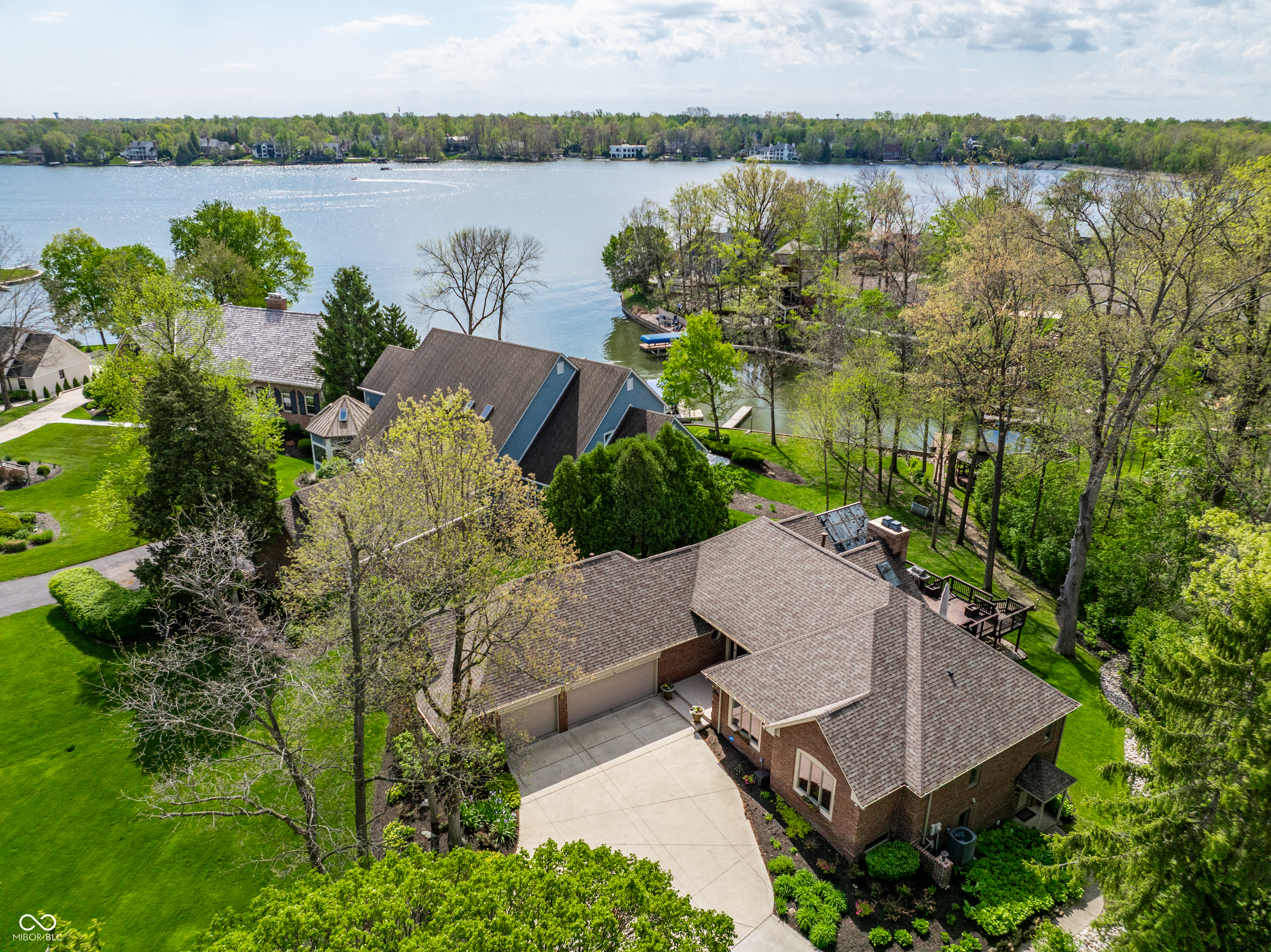 8613 Seaward Lane Indianapolis IN 46256