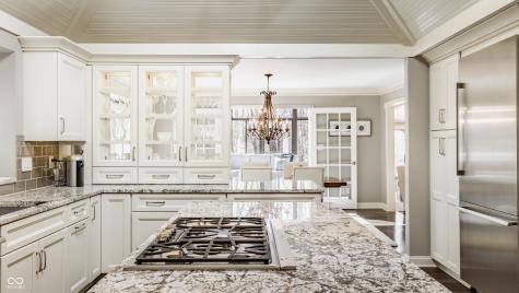 8613 Seaward Lane Indianapolis IN 46256