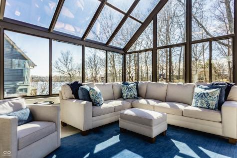 8613 Seaward Lane Indianapolis IN 46256