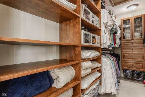8613 Seaward Lane Indianapolis IN 46256