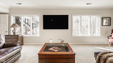 8613 Seaward Lane Indianapolis IN 46256