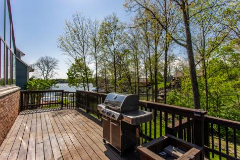 8613 Seaward Lane Indianapolis IN 46256