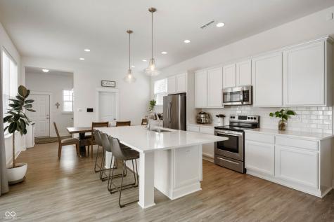 7232 Broadacre Court Carmel IN 46033