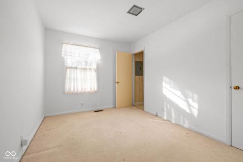 2707 E 66th Street Indianapolis IN 46220