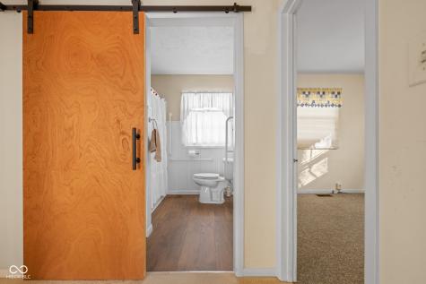 2707 E 66th Street Indianapolis IN 46220