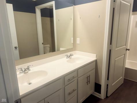 830 Saddlebrook Farms Boulevard Whiteland IN 46184