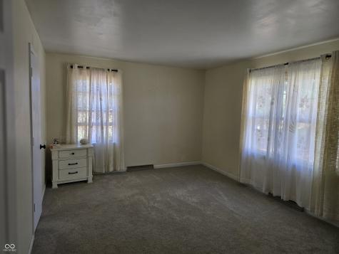 5320 W 200 S Columbus IN 47201