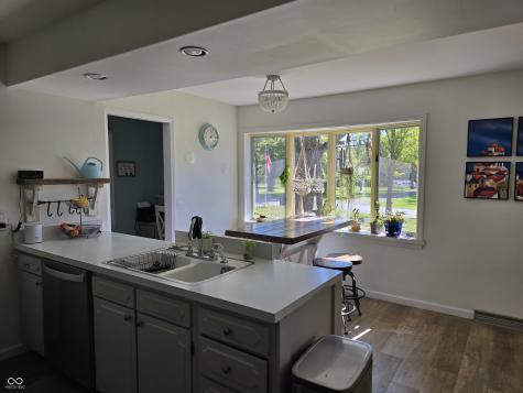 5320 W 200 S Columbus IN 47201