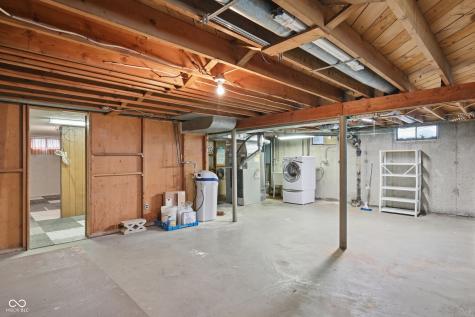 7770 E 51st Street Indianapolis IN 46226